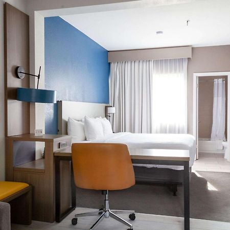 Comfort Suites Baton Rouge South I-10 エクステリア 写真