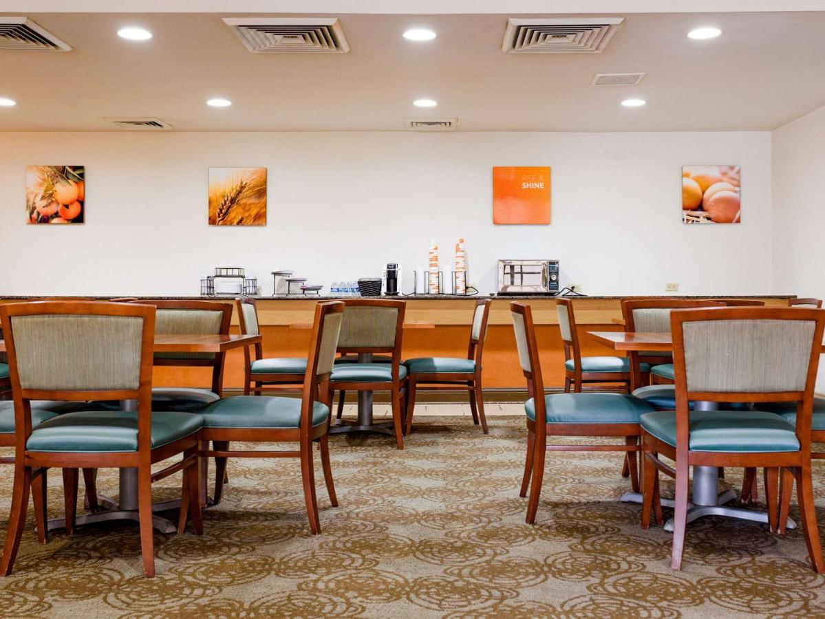 Comfort Suites Baton Rouge South I-10 エクステリア 写真