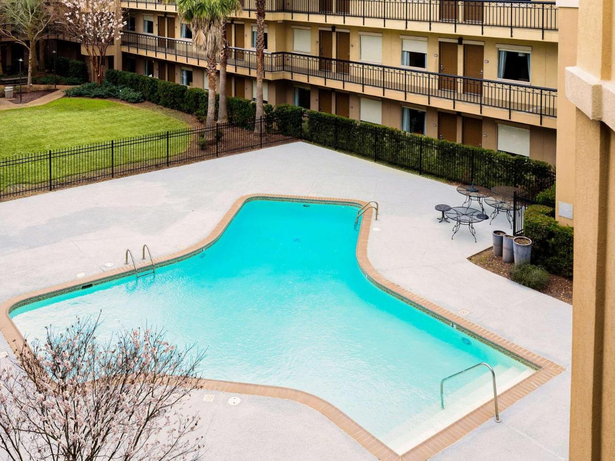 Comfort Suites Baton Rouge South I-10 エクステリア 写真