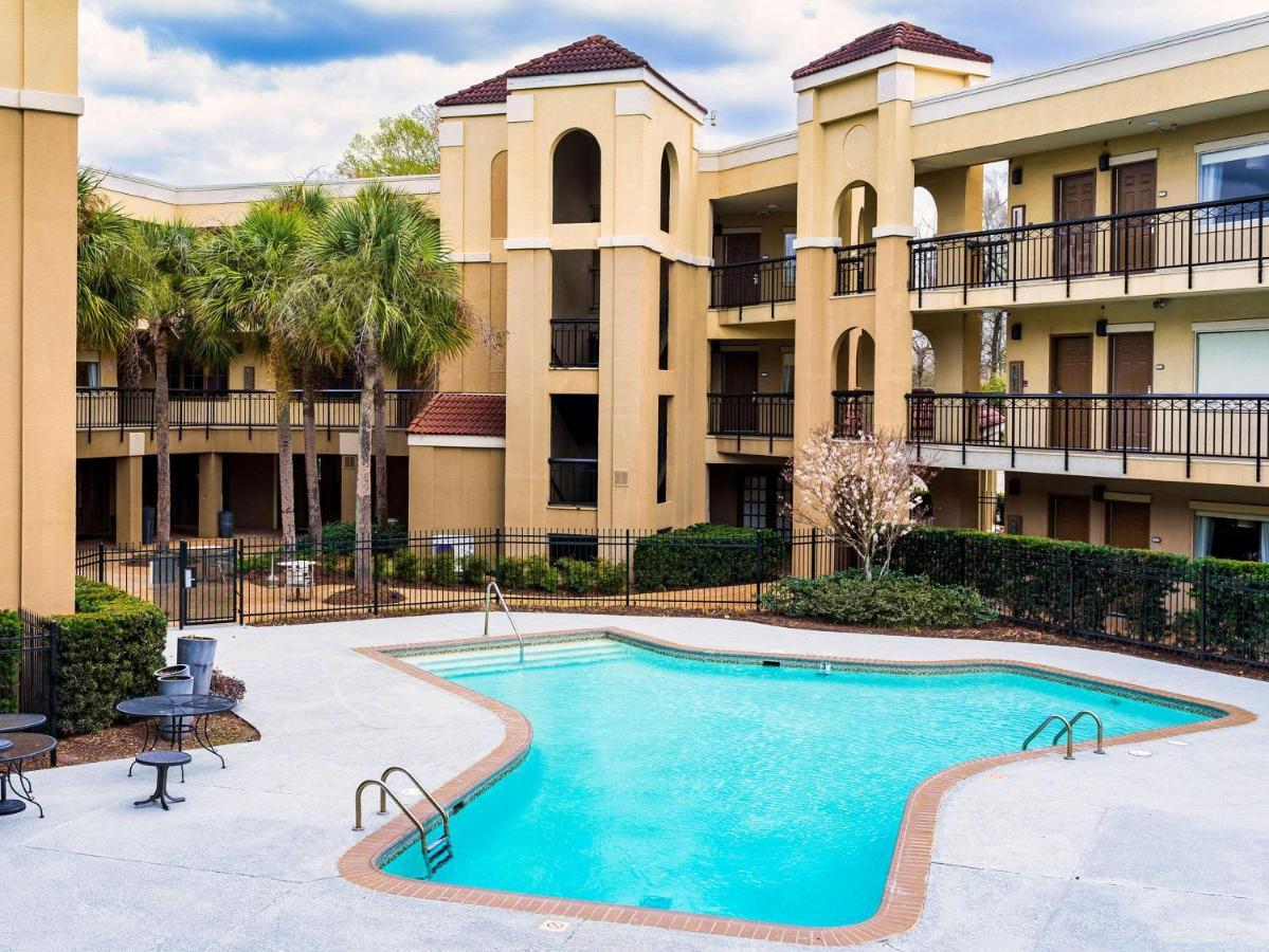 Comfort Suites Baton Rouge South I-10 エクステリア 写真