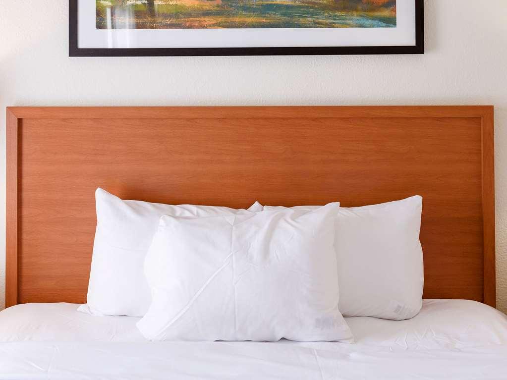 Comfort Suites Baton Rouge South I-10 部屋 写真