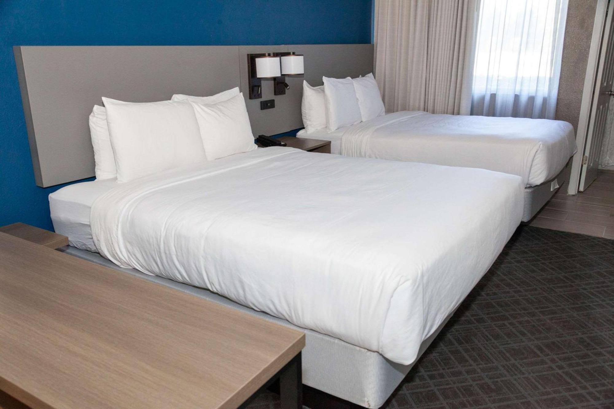 Comfort Suites Baton Rouge South I-10 エクステリア 写真