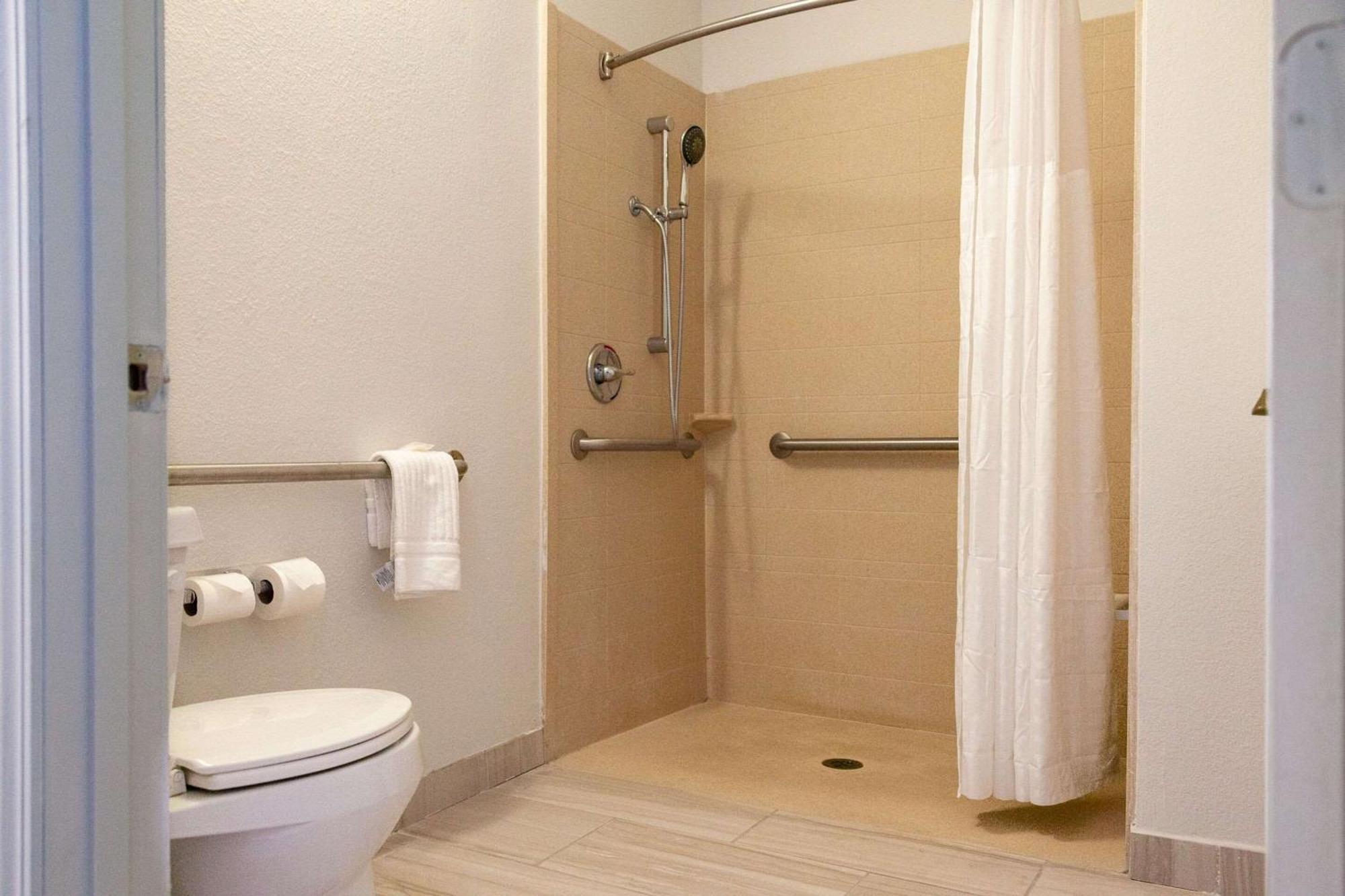 Comfort Suites Baton Rouge South I-10 エクステリア 写真