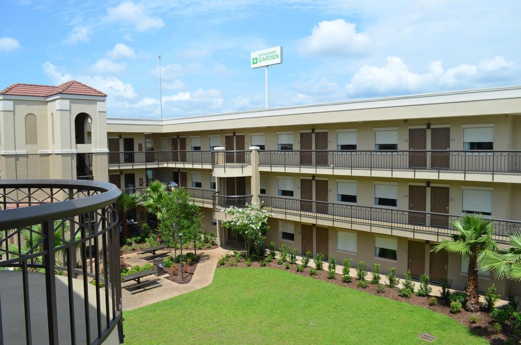 Comfort Suites Baton Rouge South I-10 エクステリア 写真
