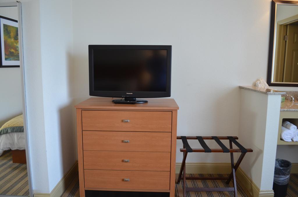 Comfort Suites Baton Rouge South I-10 エクステリア 写真